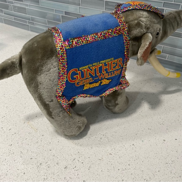 Vintage Ringling Bros Barnum Bailey Circus Gunther Farewell Tour Elephant Plush - Picture 14 of 15